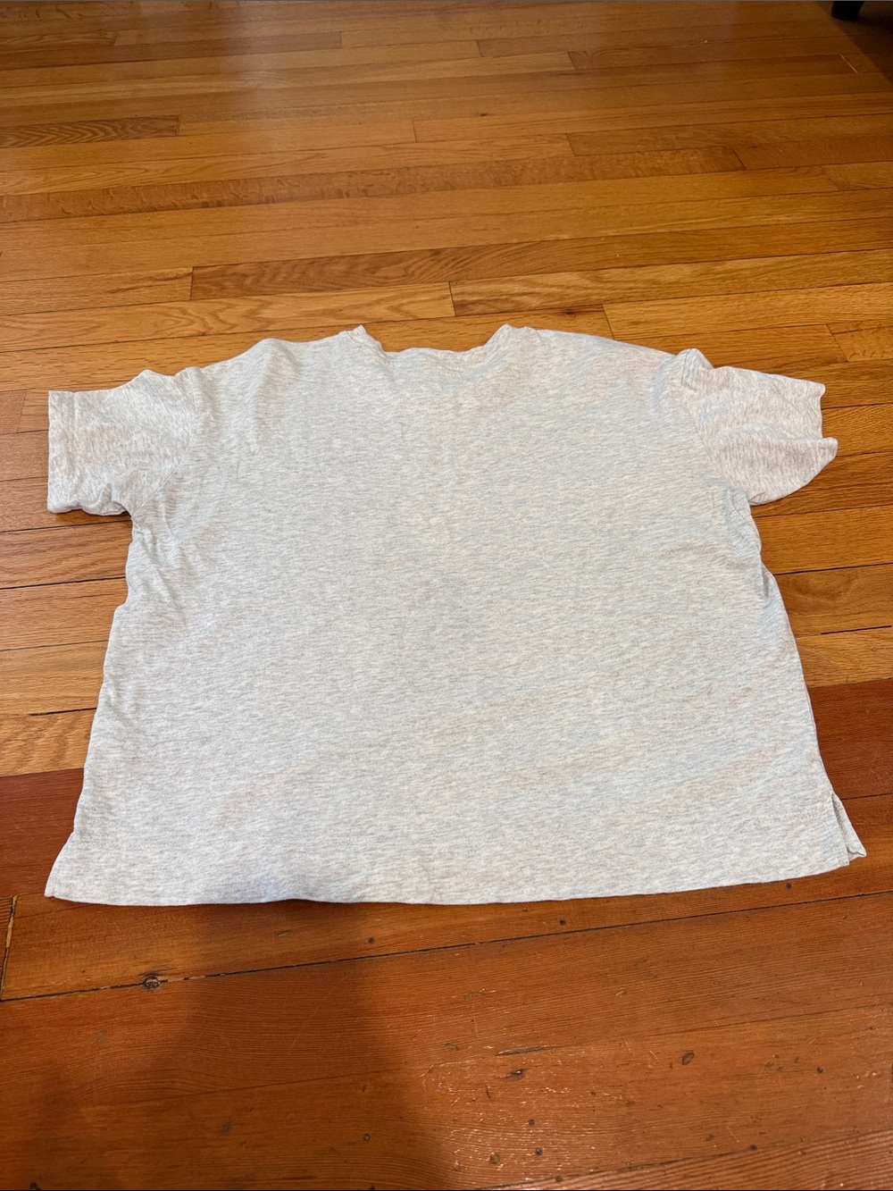 Old Navy Heather Gray Cropped Short-Sleeve Crew Tee - Picture 8 of 8